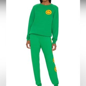 Aviator nation smiley crew neck medium